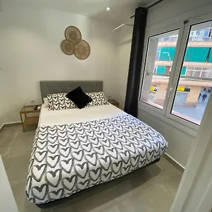 https://lh-apartamentos-y-suites-con-bano-privado-metro-l5.top-hotels-tarragona.com